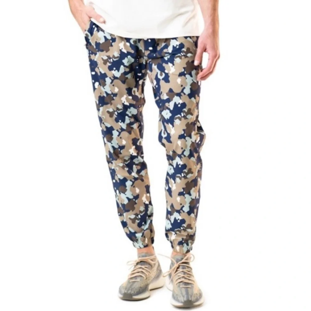 Balance Athletica/Vitality Men's Swift Joggers in Ocean Breeze Camo - Picture 6 of 6